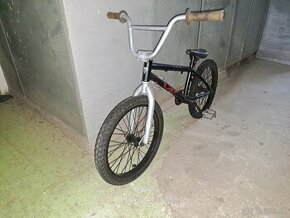 Bicykel BMX - 1