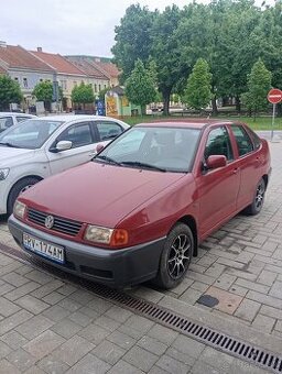 Dobrí deň predám Volkswagen Polo 1.9.sdi