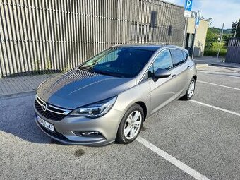 Opel Astra 1.6 CDTI S&S 136k Innovation