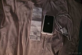Predám iPhone 13 v záruke
