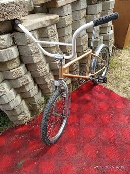 Predám bicykel BMX