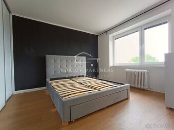 Kompletne prerobený dvojizbový byt na predaj, Komárno