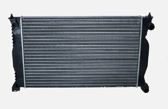Chladič vody Audi A4 B7 03002201