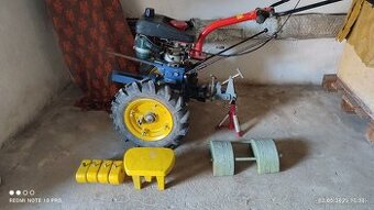Malotraktor Agzat
