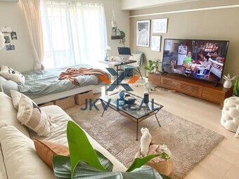 JKV REAL ponúka na predaj štýlový 2-izbový apartmán s veľkou