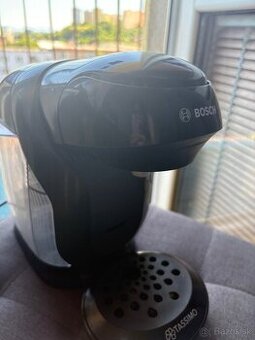 Kapsulový kávovar Bosch Tassimo + kapsuly