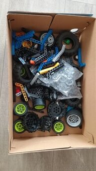 Lego kolesá a trocha technicu