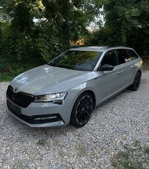 Škoda Superb Sportline 4x4 2021 Virtual/Matrix/Side