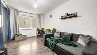 Starší 3 izbový rodinný dom, Rača-Alstrova