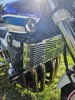 Suzuki gsx-1400