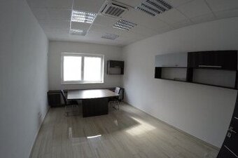 4 kancelárie v modernom objekte pri Nitre