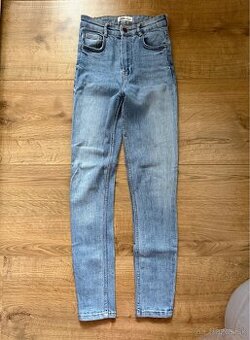 Dámske skinny rifle s vysokým pásom