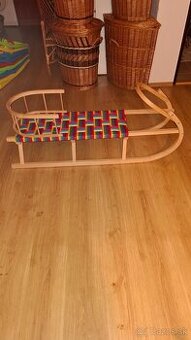 Sanky 125cm ,bukove ,,vhodne pre tri deti