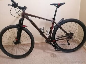 Horský bicykel DEMA