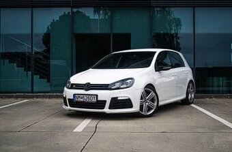 Volkswagen Golf 2.0 TFSI 270k R 4-Motion DSG