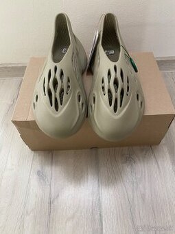 Yeezy Foam Runner Stone Salt