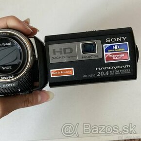 Sony HandyCam HDR-PJ580 - 1
