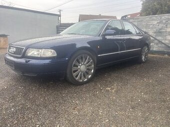Audi S8 d2 4.2