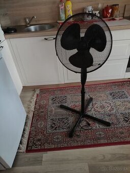 Predám stojankovy ventilator