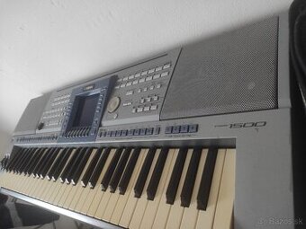 YAMAHA PSR 1500