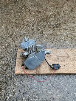 Predam nový spaľovací motor na bicykel 50cm3