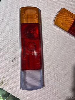 Svetla Skoda 100