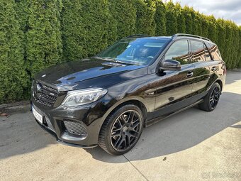 Mercedes Benz 43 AMG
