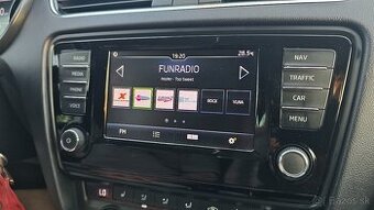 Navigácia AMUNDSEN Škoda Octavia III, Android Auto / Carplay - 1