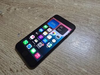 Iphone se 2020 128gb s novou bateriou v super stave plnefunk - 1