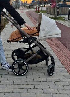 Cybex Balios s Lux 2023
