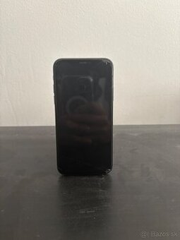 📱 iPhone XS 256GB – funkčný, batéria 79 %