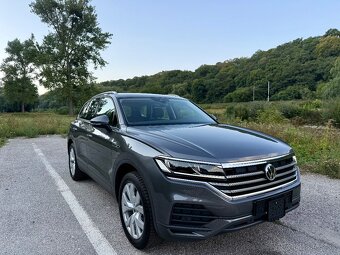 VOLKSWAGEN TOUAREG 3.0TDI 4x4 TOP STAV 135tkm