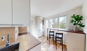 REZERVOVANÉ  2 izb.byt so šatníkom a lodžiou ZLATÝ POTOK