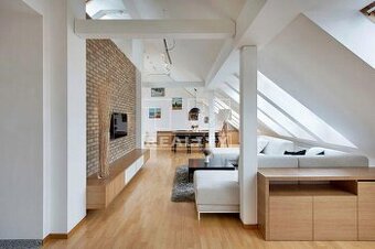 Rezervované 
Znizena cena 
NA PREDAJ MEZONETOVÝ...