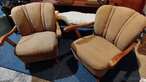 Predam 2 ks kresiel Halabala