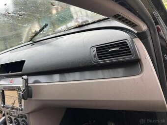 vw passat b6 palubovka