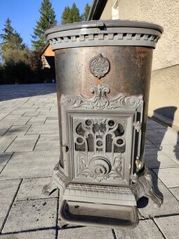 Liatinové kachle GODIN – francúzske, starožitné, funkčné - 1