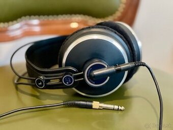 Slúchadlá AKG K271 MKII
