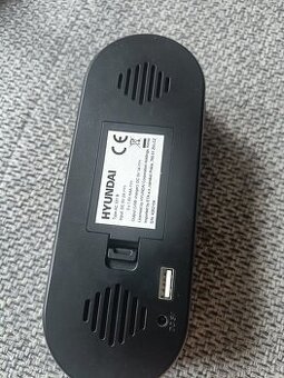 Budík + meranie teploty a vlhkosti