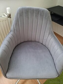 Počítačový stolík s kreslom