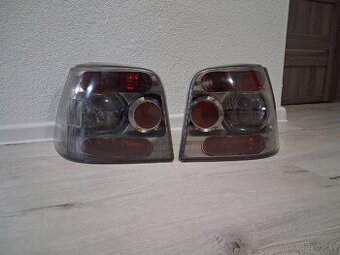 Zadné svetlá Volkswagen Golf 4