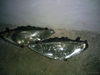 Peugeot 307,predné svetlá