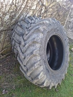 Predám pneumatiky 440x80 R28 Michelin