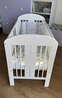 Detská postieľka Magda 120x60 + matrac