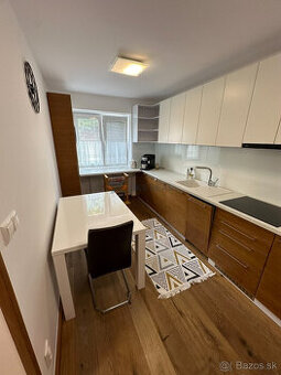 🏡 Moderný 2,5-izbový byt na prenájom – Zápotockého, Prešov