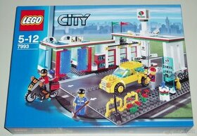 LEGO City 7993 Service Station Limited Edition