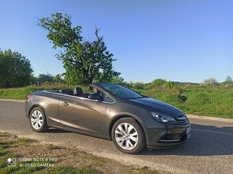 Opel Cascada cabrio 1.6 benzín, koža
