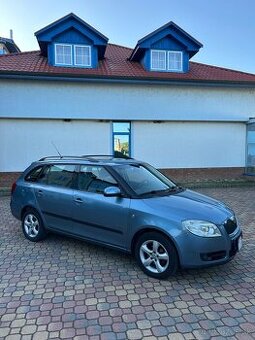 Predam Škoda Fabia 1,6 Benzín 165000Km R.V.2009