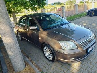Toyota avensis - 1
