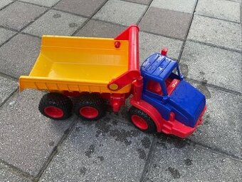 predaj plastoveho auta, traktora